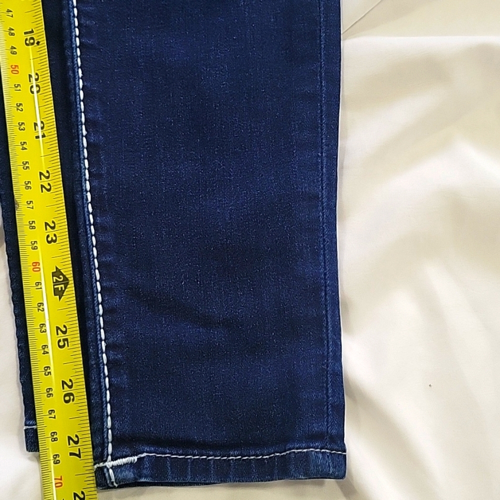 True Religion Jeans - Picture 4 of 6